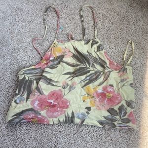 Flower neck tied crop top